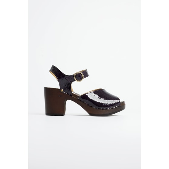 YADOR PURPLE VARNISH