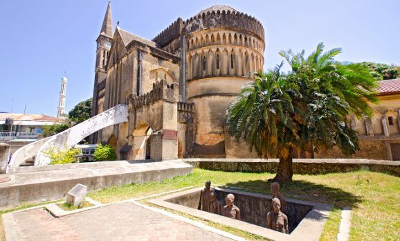 slave-market-memorial-stone-town-zanzibar