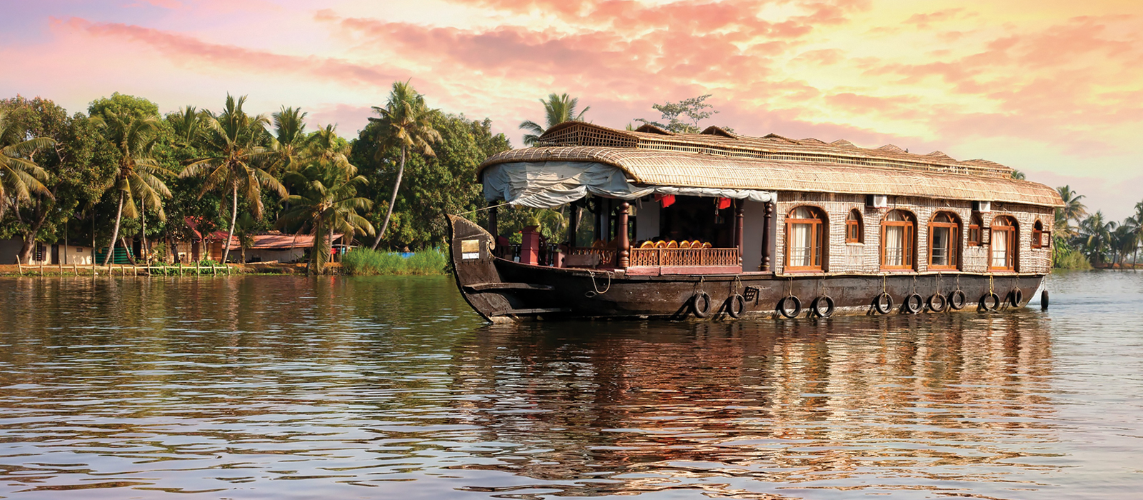 South India Tour And Houseboat Vacations In Kerala