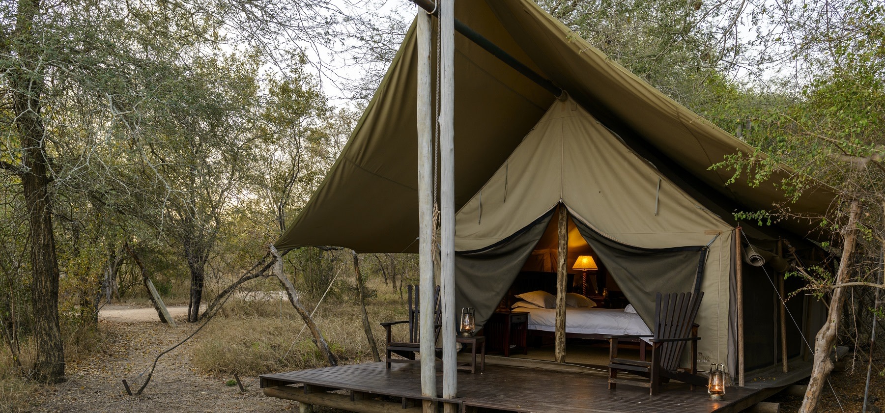 rhino safari camp zimbabwe