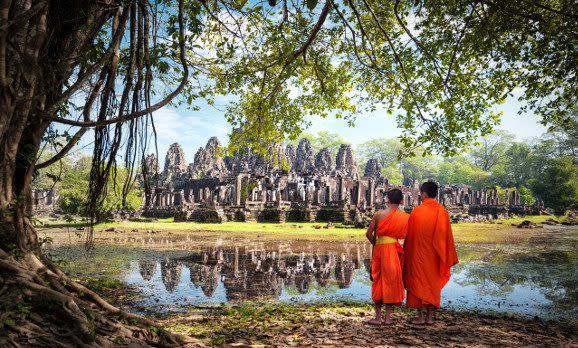 Mönche in Angkor Wat, Kambodscha