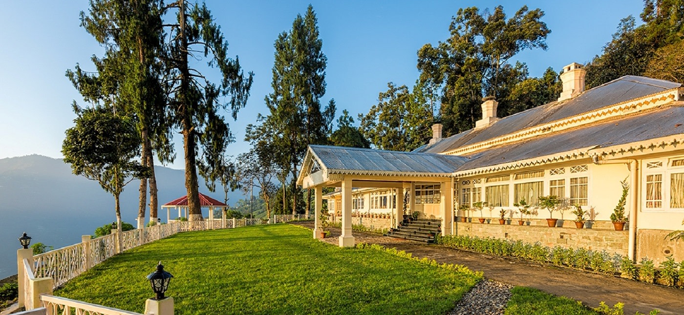 ging-tea-estate-hotel-in-east-india-enchanting-travels