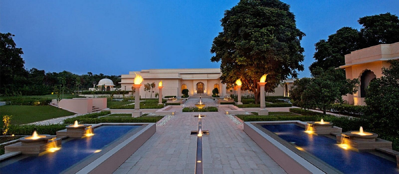 The Oberoi Sukhvilas Resort Spa Hotel In North India Hotel The Oberoi Sukhvilas Resort Spa North India