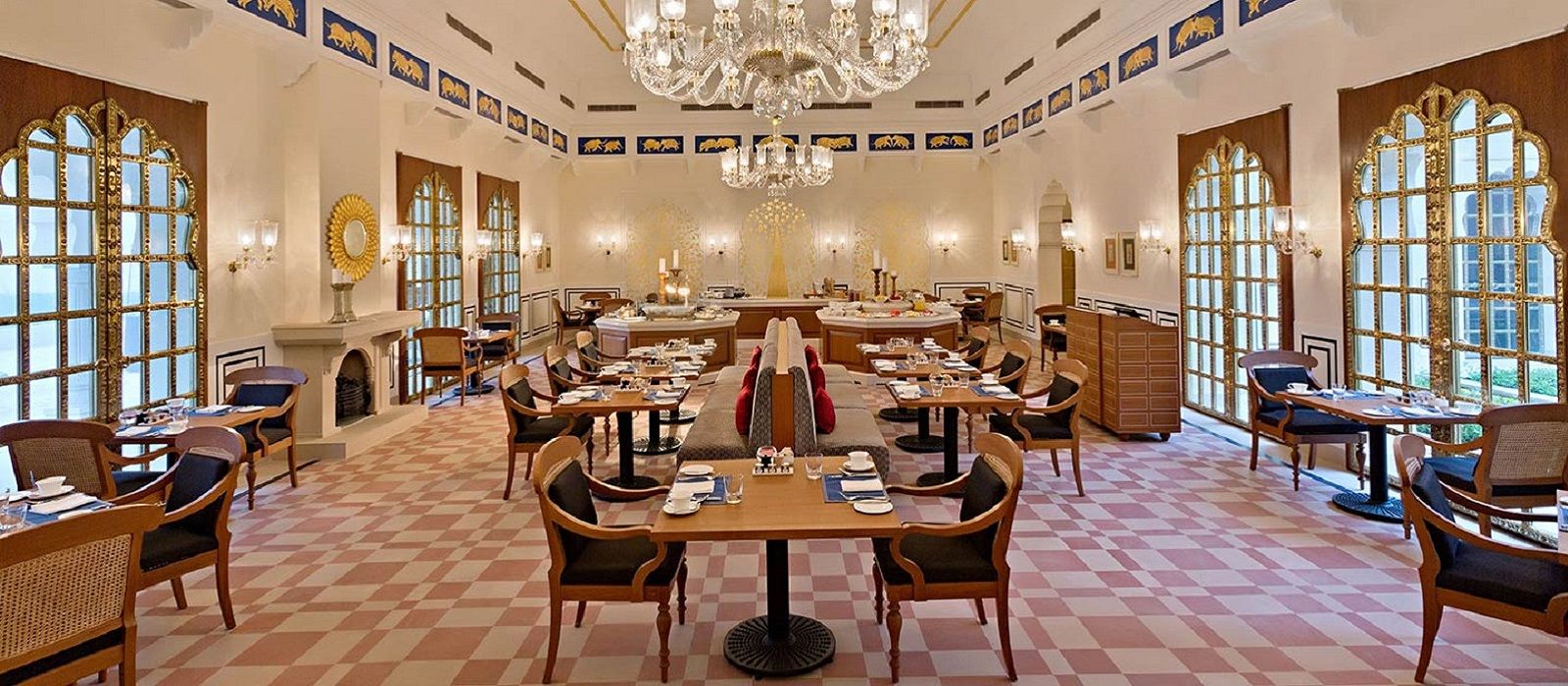 The Oberoi Sukhvilas Resort Spa Hotel In North India Hotel The Oberoi Sukhvilas Resort Spa North India