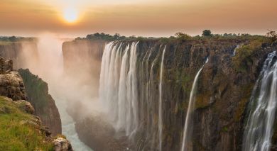 Empfohlene Individualreise, Rundreise: Simbabwe & Botswana: Majestätische Wasserwelten Empfohlene Individualreise, Rundreise: Simbabwe & Botswana: Majestätische Wasserwelten