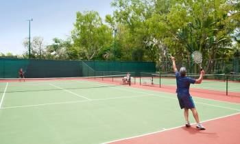 Ravenala tennis courts