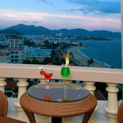 Sky Lounge