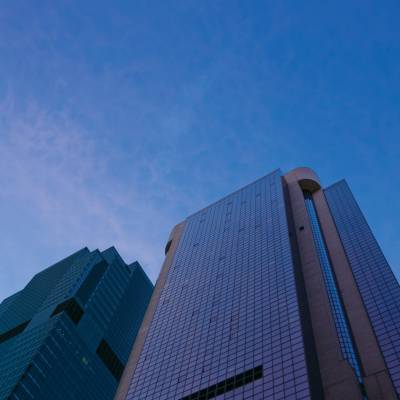 a tall building in a city