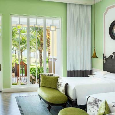 Le Jardin Room
