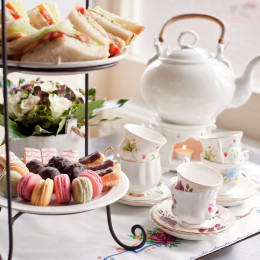 Enchanting Travels UK & Ireland Tours traditional English tea, high tea