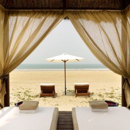 Deckchairs at the beach at Park Hyatt Goa Resort & Spa in Goa, Central & West India