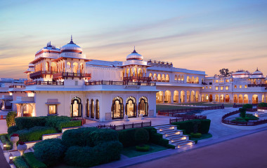 Außenansicht des Hotels Rambagh Palace, Jaipur