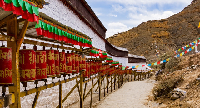 Enchanting Travels Tibet Tours Shigatse