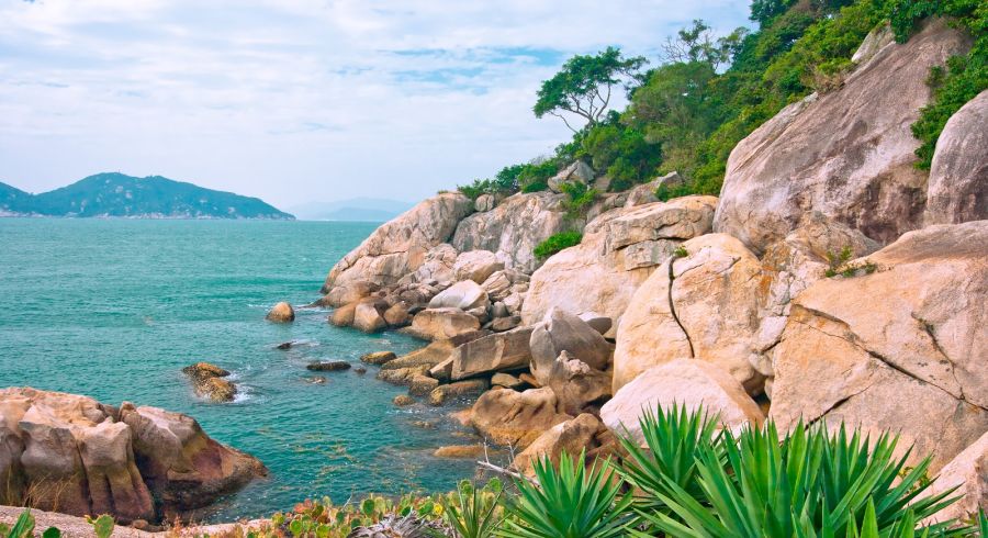 Cheung Chau island was the stash house of one of the most notorious pirates in the South China Seas!