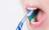 Brossage dents rp3alt - Eugenol