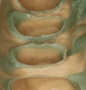 6n8xrohz8bsf6zhupy86899syqt2 - Eugenol