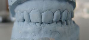 Anc3 b7rx7t - Eugenol