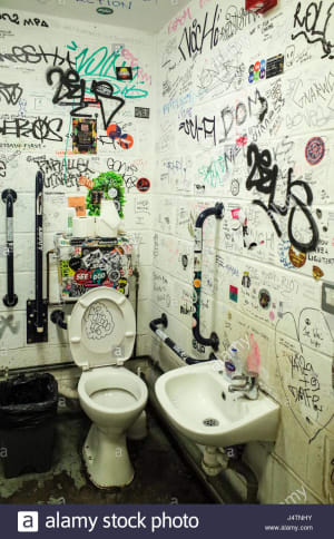 Graffiti decorated toilet cubicle at the rough trade east store off j4tnhy mpxpgq - Eugenol