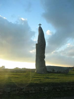 Menhir brignogan qz3ho3 - Eugenol