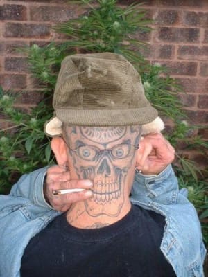 Tatoo qivlje - Eugenol