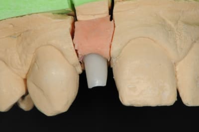 Dsc 6411 hzkklv - Eugenol