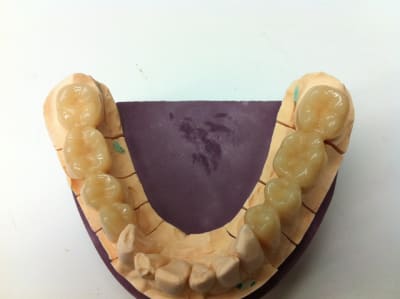 Photo 1 ulosq8 - Eugenol