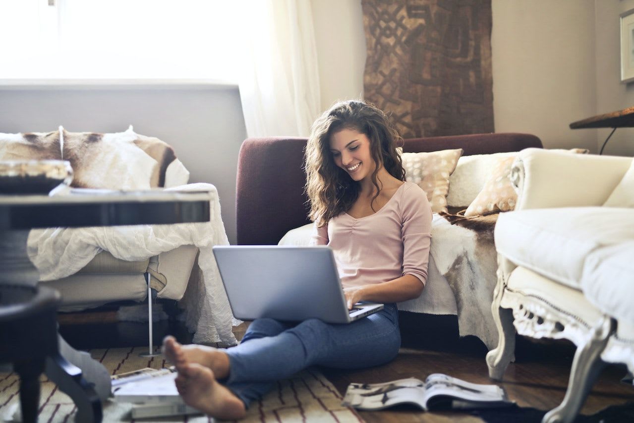 Remote Work and Freelancing: Benefits, Challenges, and Tips to Succeed in the Gig Economy