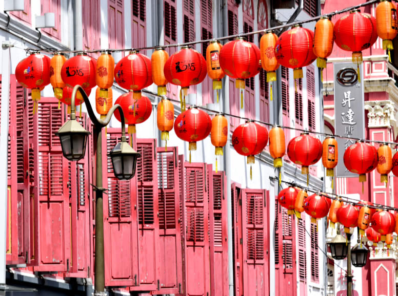 Street in Chinatown Singapore