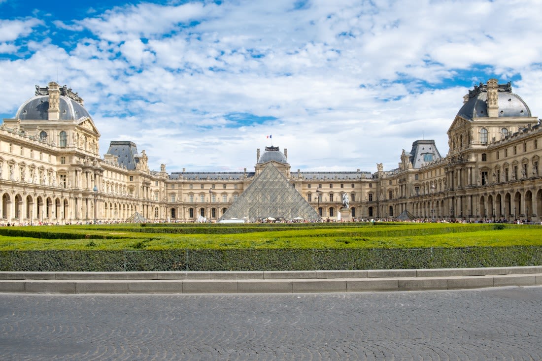 Louvre Museum