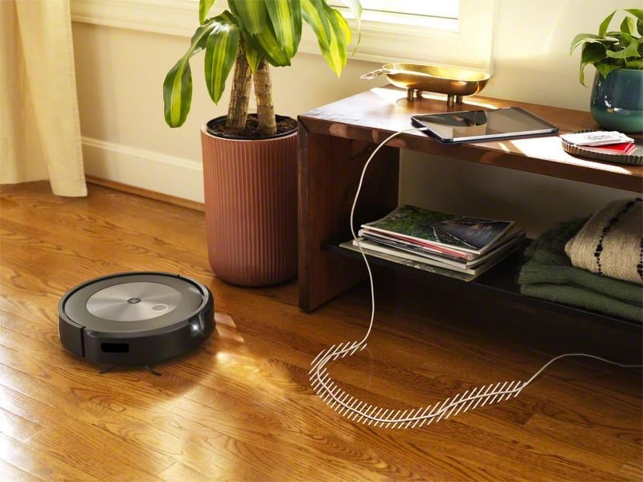 Graphite iRobot Roomba J7 (J7158) Robot Vacuum.2