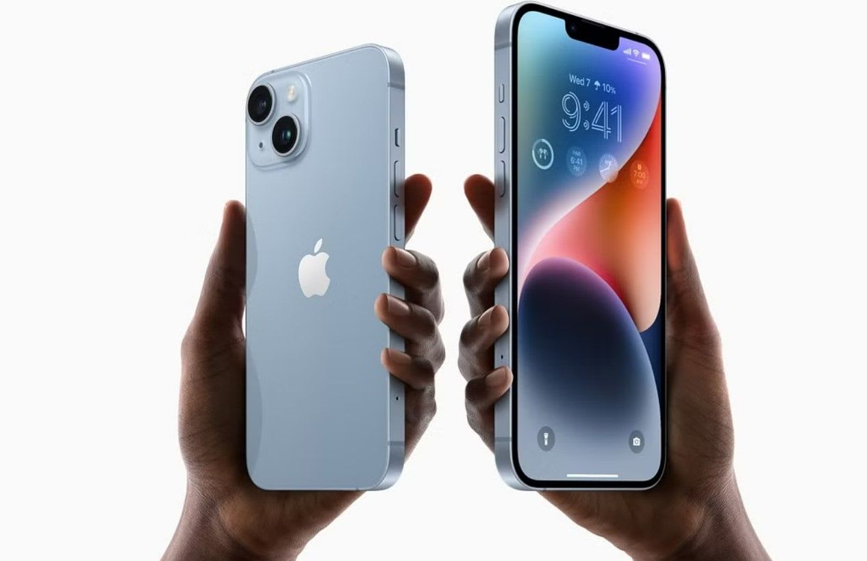 विदेशबाट फर्किने नेपालीलाई २ वटा मोबाइल ल्याउन दिने मन्त्रिपरिषद्को निर्णय