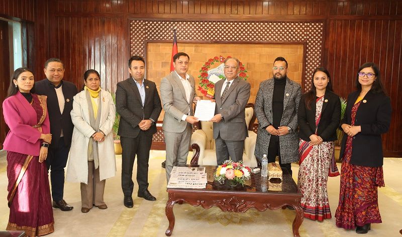 नेपालको हवाई क्षेत्रलाई युरोपेली सङ्घको कालोसूचीबाट हटाउने प्रयासमा छौँ : प्रधानमन्त्री
