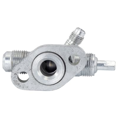 FITTING, COMPRESSOR, FLANGE-MF #8, BACKSEAT, HORIZONTAL R12 1/4MF ACCESS