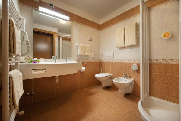 Hotel Steinbock,Copper Face Jacks Ski Trip