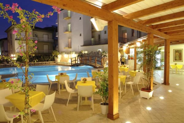 Club Hotel Angelini,Bellaria