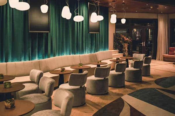 Hotel Neue Post,Zell Am See