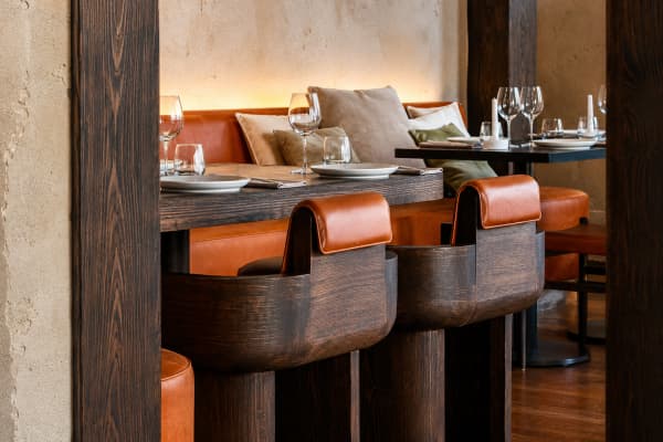 Hotel Inspira Santos / Holiday Inn Porto Gaia,Lisbon and Porto