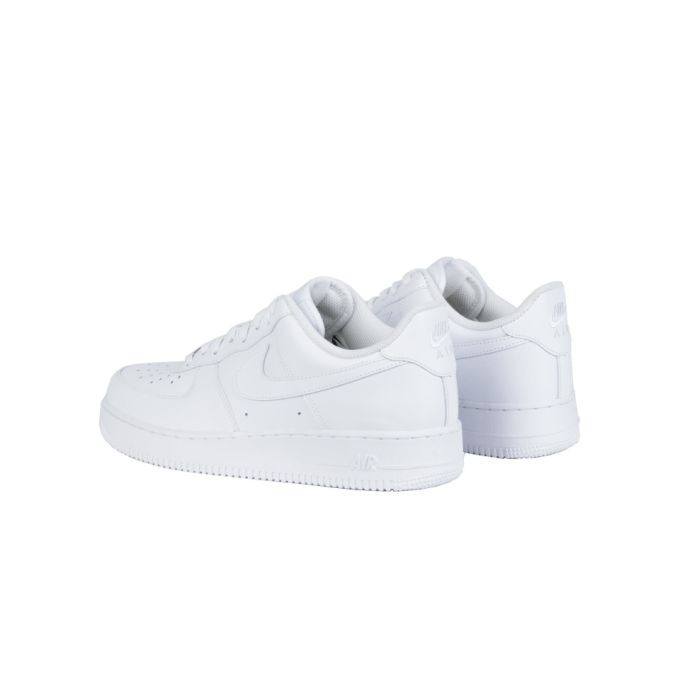 Nike Air Force 1 Low展示图