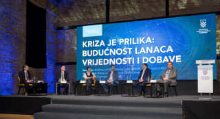 Vučić na konferenciji HGK-a: „Novi načini razmišljanja ključ su novih vrijednosti”