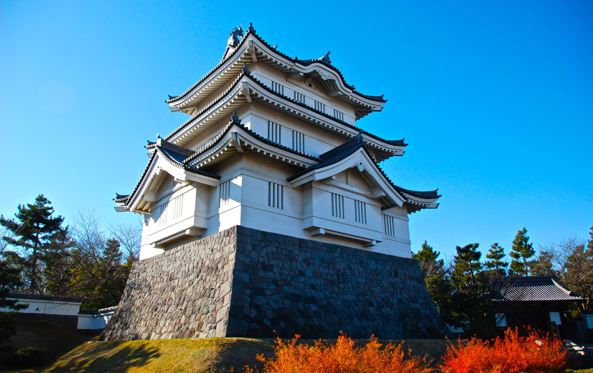 Oshi-jo Gosankai Yagura