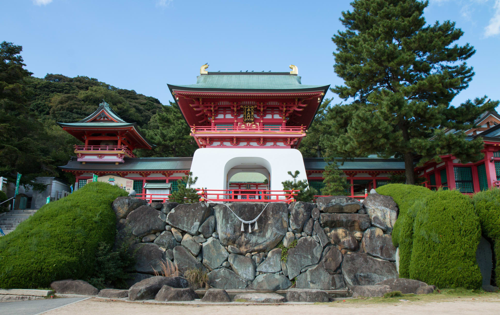 Akama-jingu Shrine