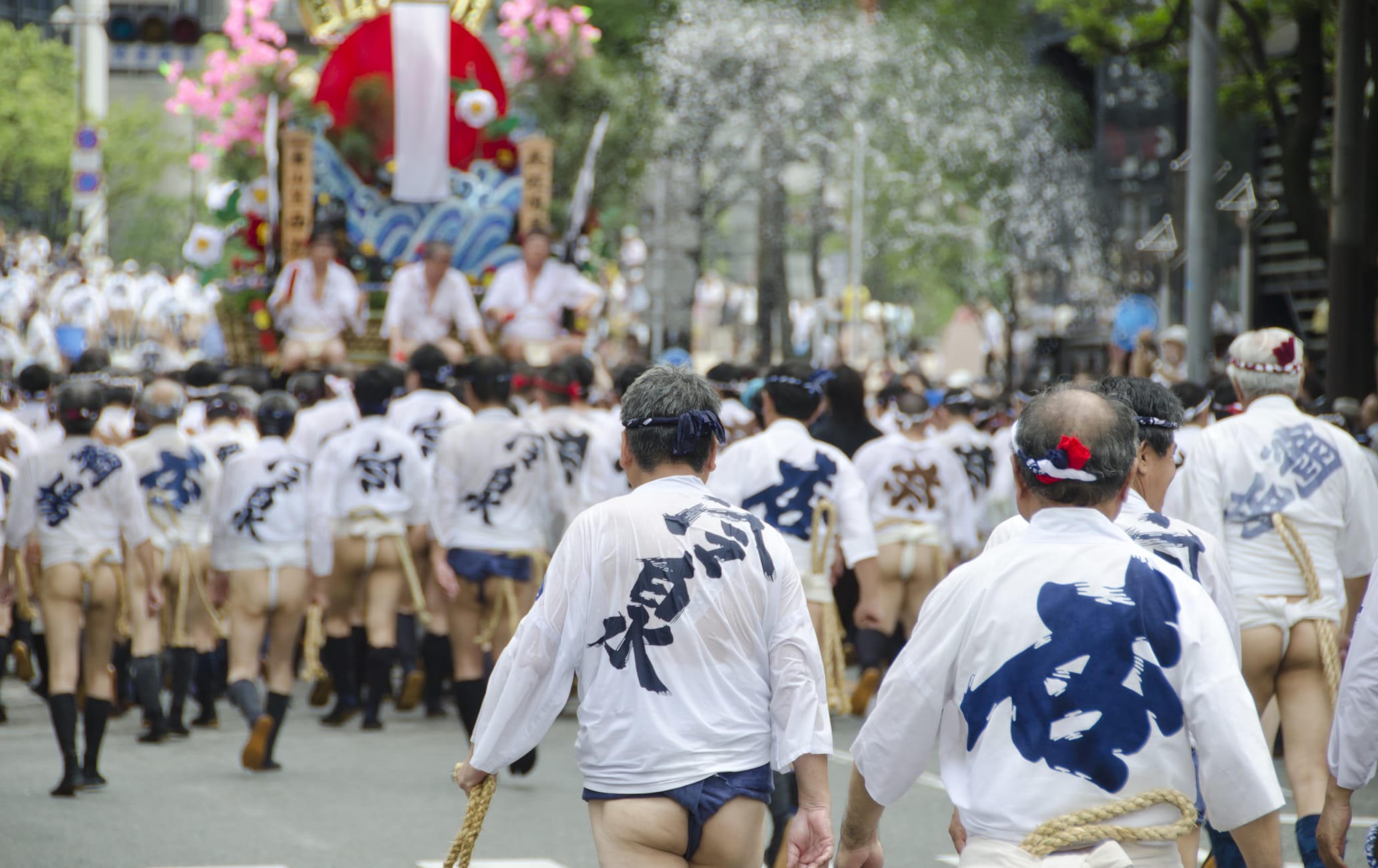 Hakata Gion Yamakasa Festival Fukuoka Attractions Travel Japan JNTO