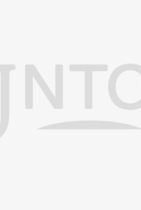 lazyload-placeholder_muhsz3