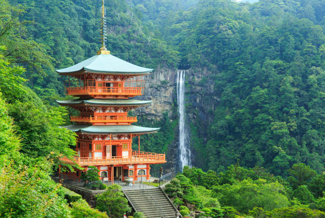 Kumano Nachi-taisha Shrine