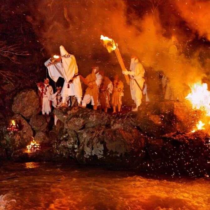 Wakasa Jinguji Temple Omizu Okuri Festival