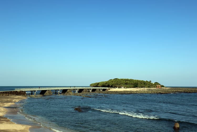 Aoshima Beach