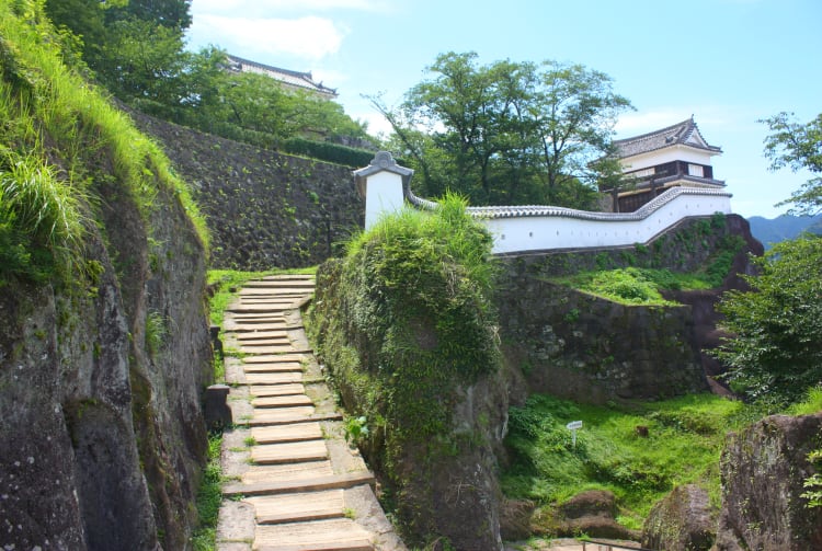 Ruins of Ususki Castle at Usuki Park & Daimonyagura