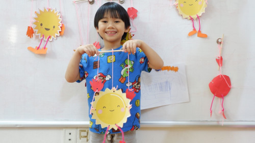 SÁNG TẠO KHÔNG GIỚI HẠN: MẶT TRỜI BÉ CON