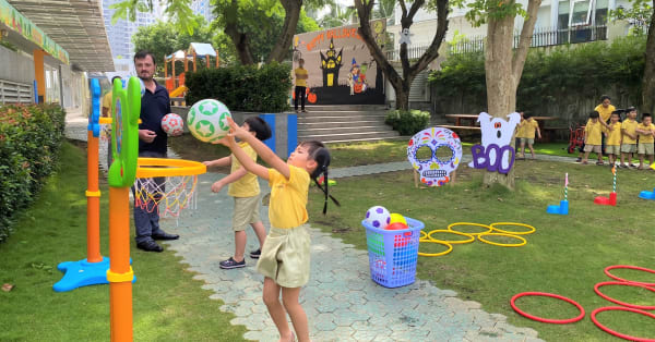 DINOKINDER - First steps be Fun