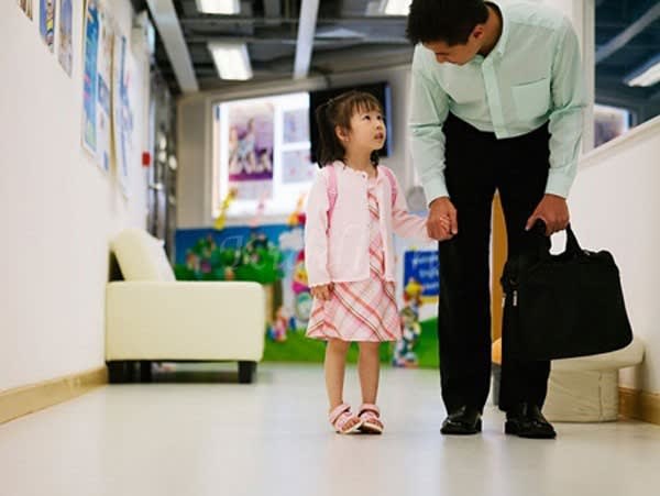 Chuẩn bị sẵn sàng cho bé đi nhà trẻ